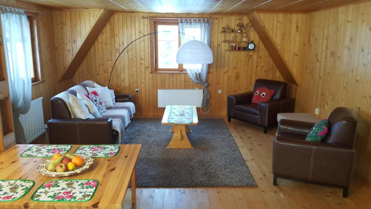 Roztoki Four Seasons Apartman Witów Kültér fotó